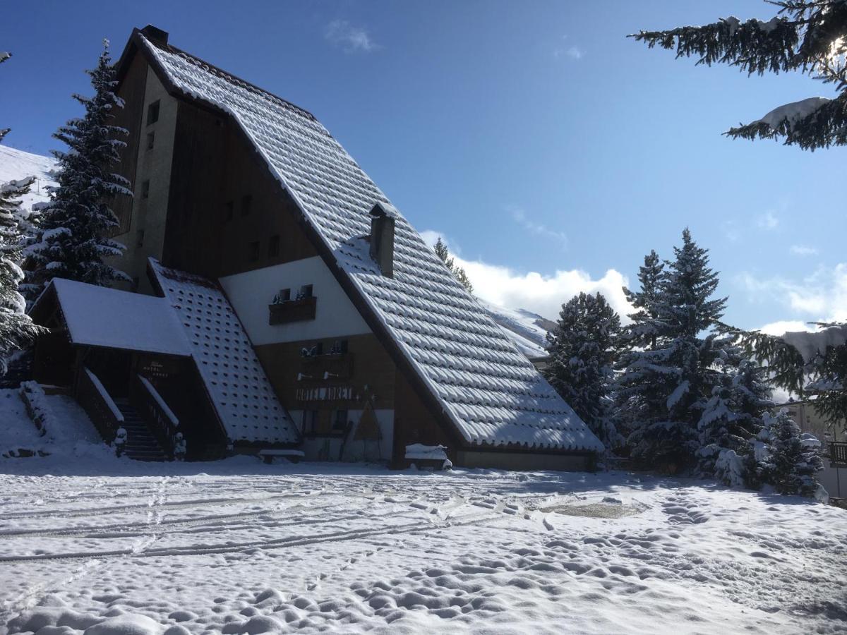 Hotel Adret Les Deux Alpes Exterior foto